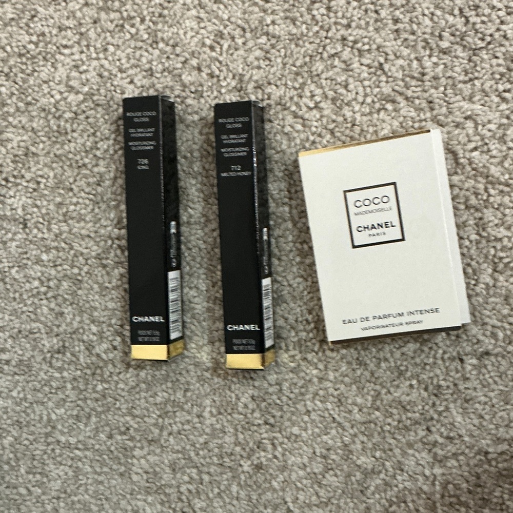 CHANEL Coco Mademoiselle Intense - Black and Gold